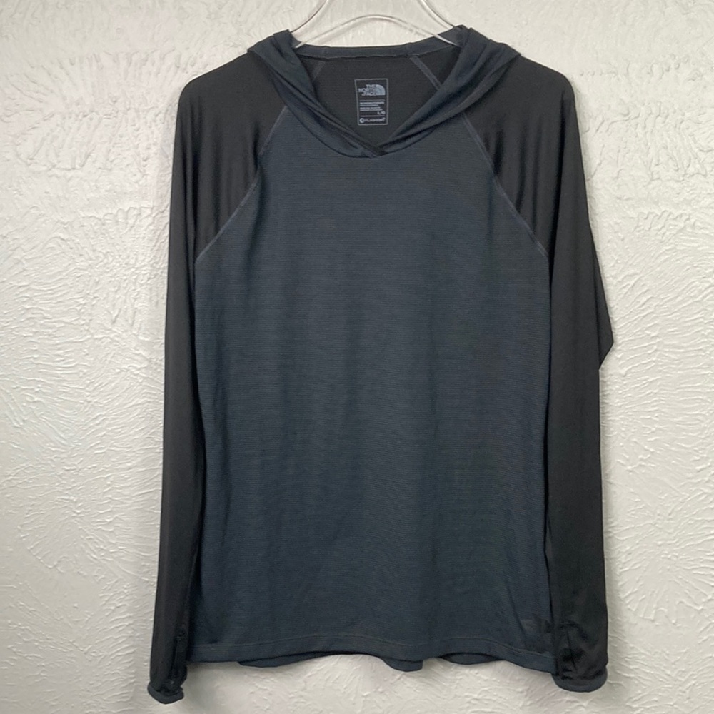 The North Face Black Long Sleeve Flashdry Lightweight Hooded Pullover Si…